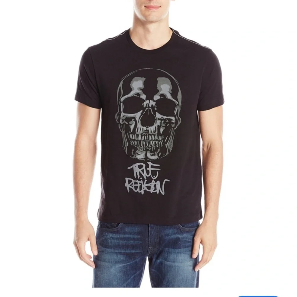 True Religion Scull men’s T shirt sz XL cotton made in Peru price firm!